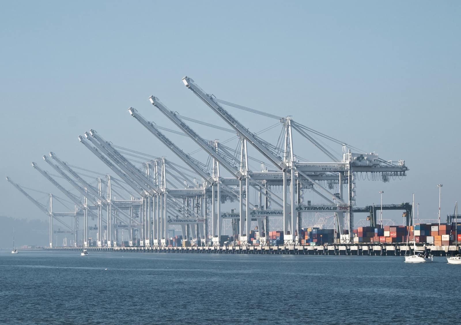 Commercial Roofing in Port Of Oakland, CA